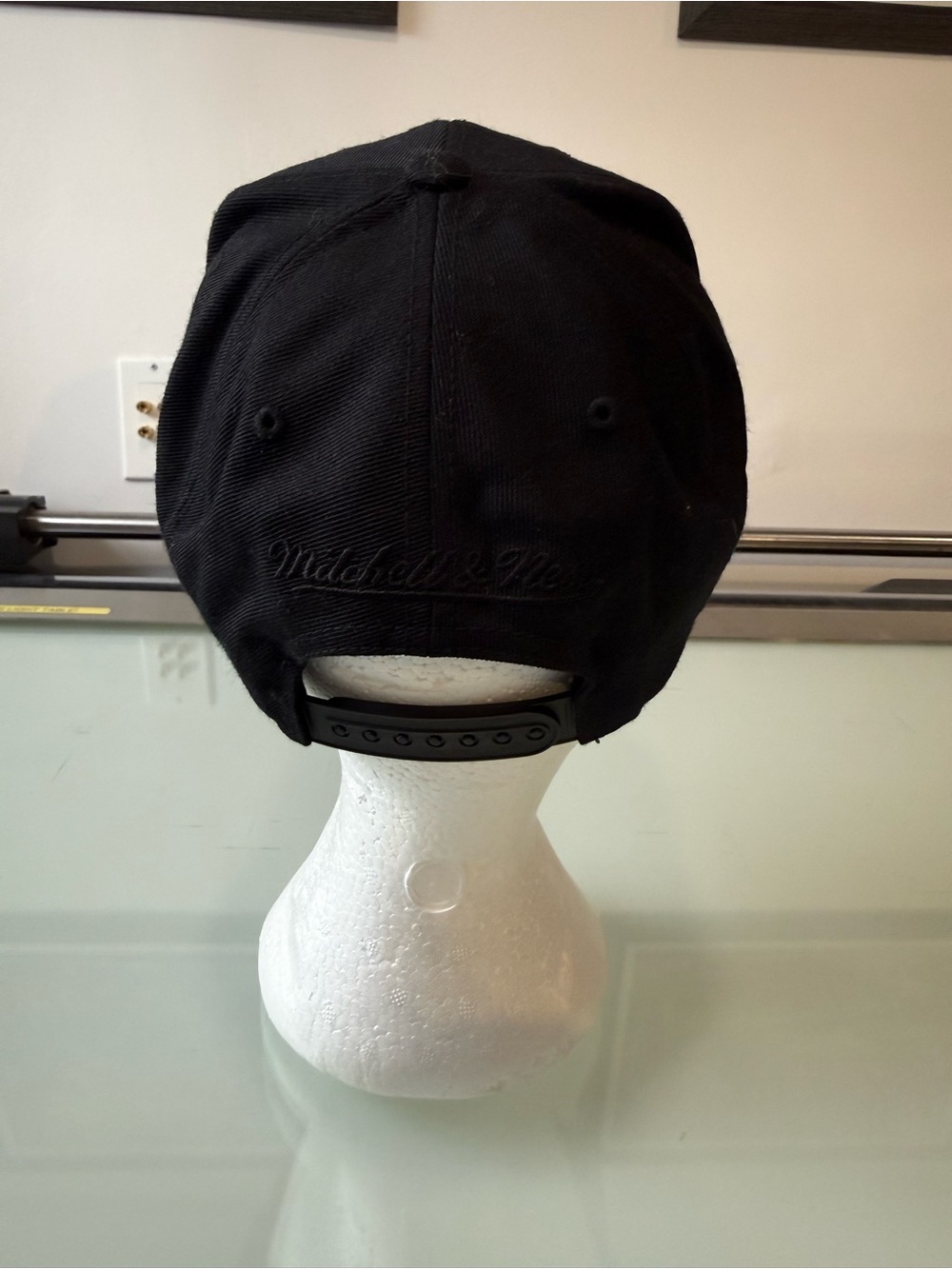 Mitchell & Ness Toronto Raptors Black Tonal Python Scale Snapback Hat - Picture 3 of 8